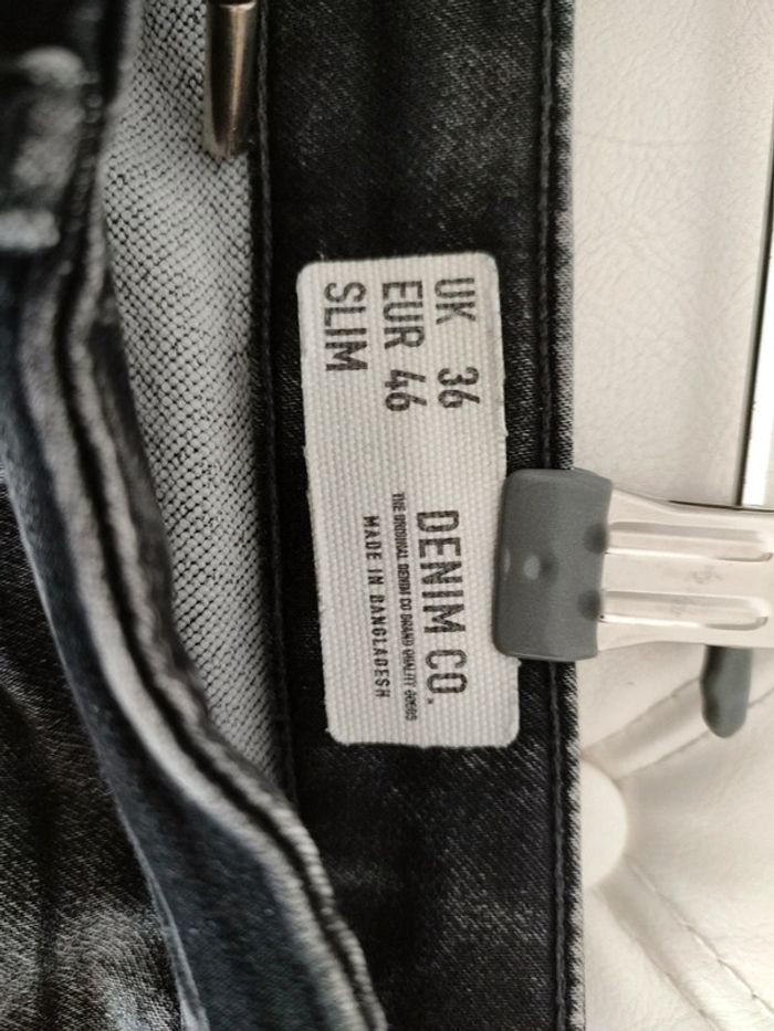 Short slim en jean homme taille 46 - photo numéro 3