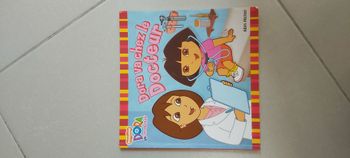 Dora va chez le docteur