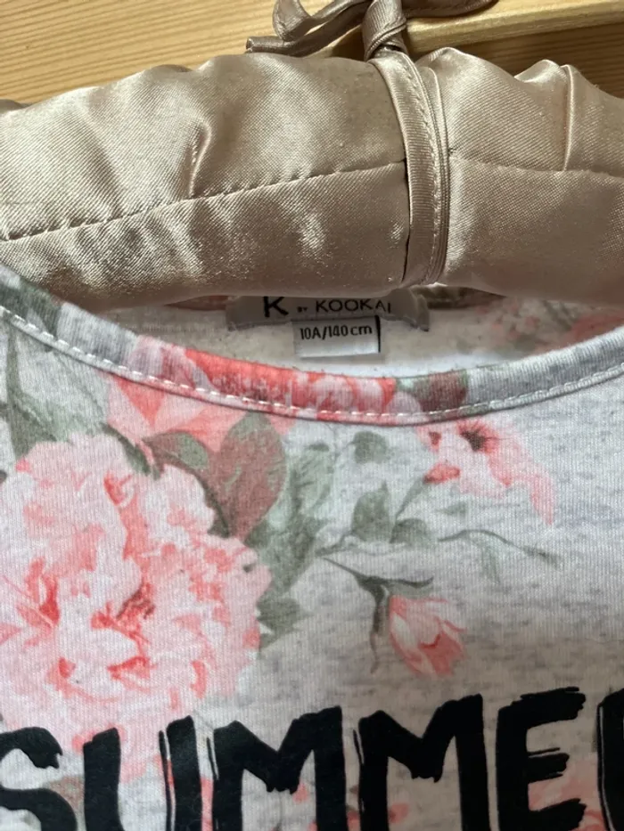 T shirt fleuris - photo numéro 4