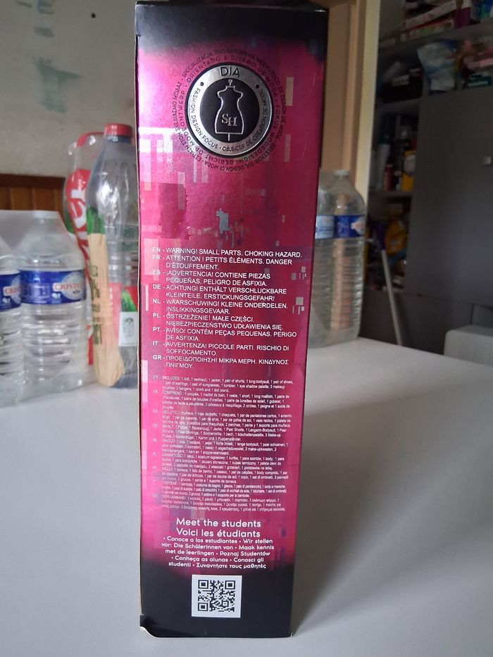 Poupée Rainbow high - photo numéro 4