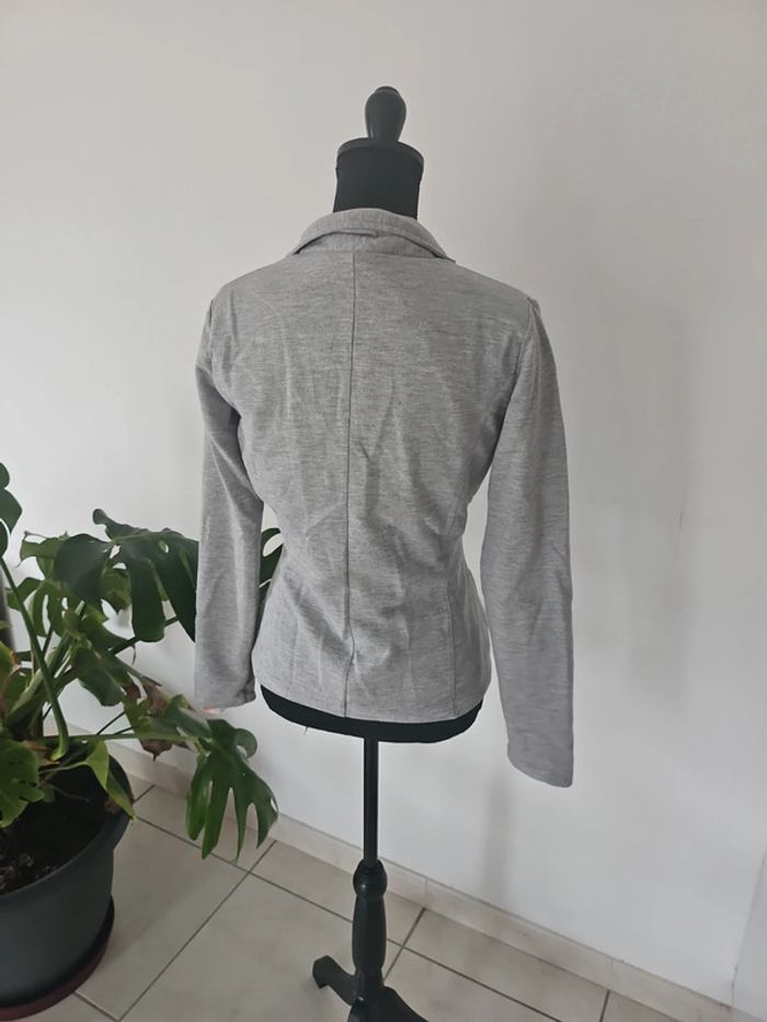 Blazer marque Kiabi - photo numéro 3