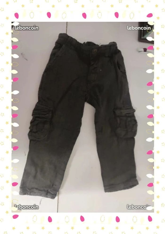 Pantalon cargo gris noir 3 ans avec poches sur les côtés marque bout'chou avec élastique a la taille - photo numéro 2