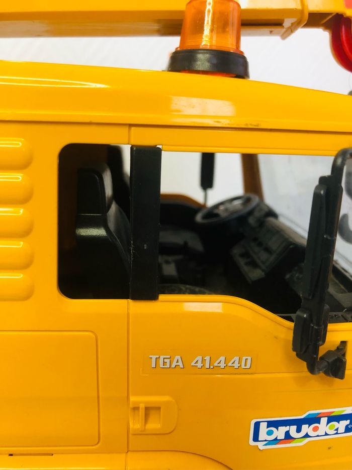 Camion grue Man - photo numéro 8
