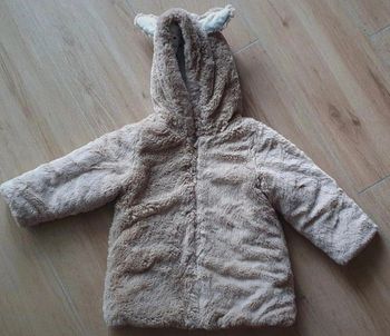 Veste /manteau fille 2.ans