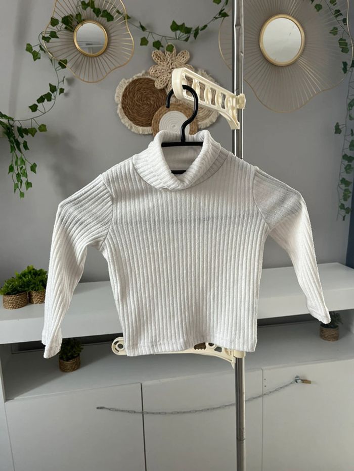 Pull col roulé en laine 4 ans