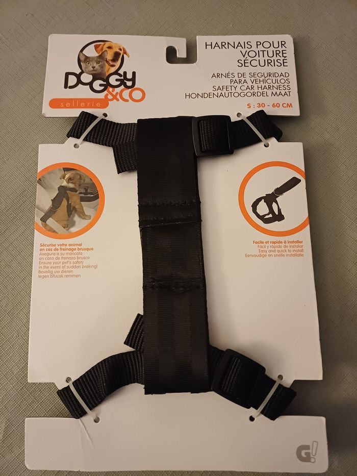 Harnais chien pour voiture sécurisé