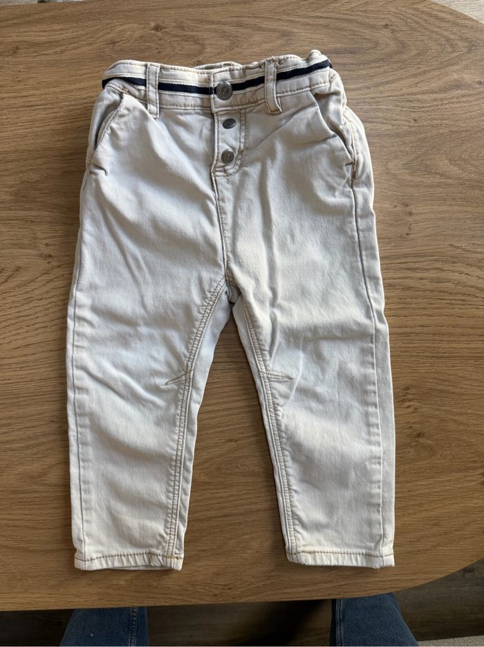 Jeans pantalon Tape à l’œil blanc beige enfant 3 ans 36 mois bon état
