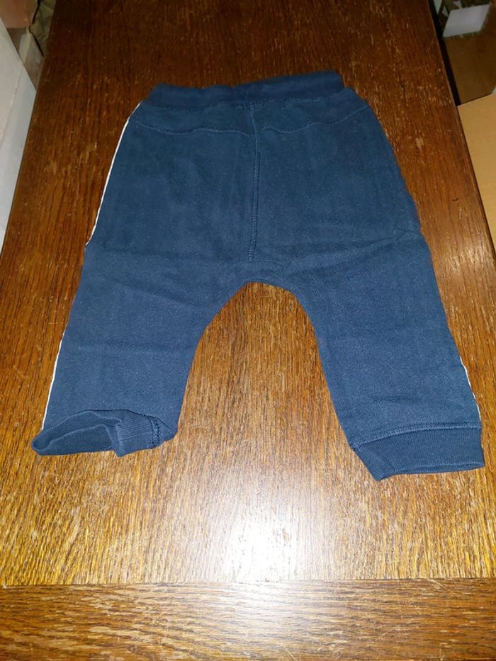 Pantalon - photo numéro 2