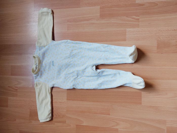 Lot fille 9 pièces bon état 12 mois - 74cms - pantalons - pulls - veste - photo numéro 10