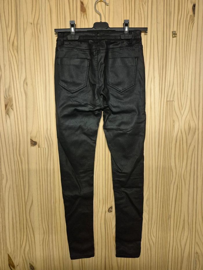 Pantalon noir - photo numéro 4