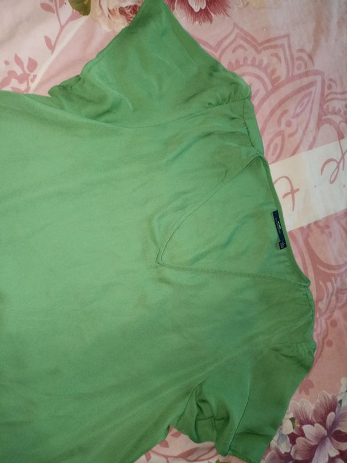 T shirt neuf vert kiabi - photo numéro 2