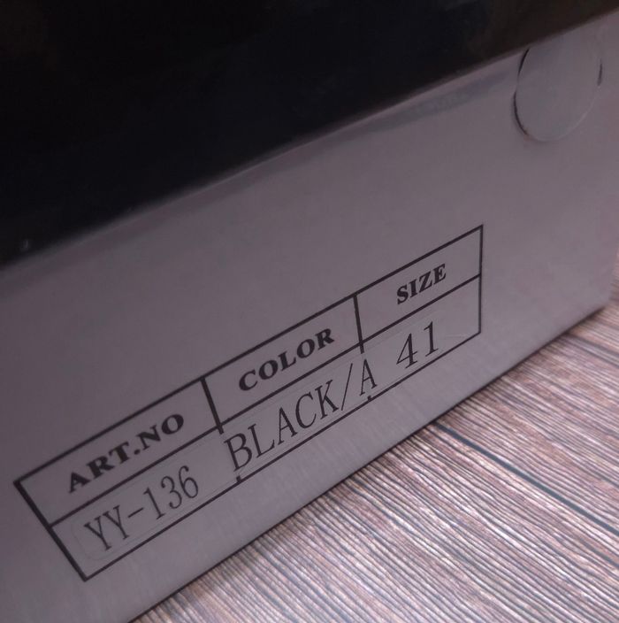 Baskets noires et blanches - Look Skate Urbain - Neuves - Taille 41 - photo numéro 6