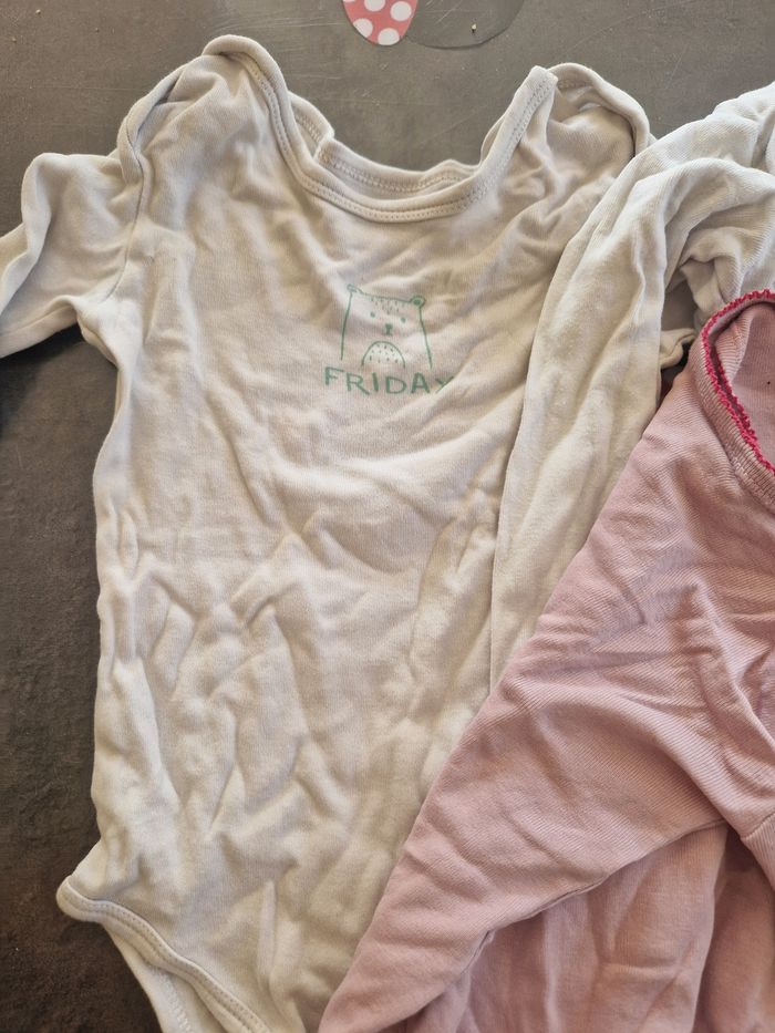 Lot de 3 body manches longues 3 ans 98 cm - photo numéro 3