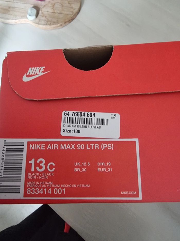 Basket nike taille 31 - photo numéro 8