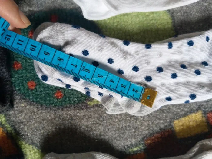 Lot 14 paires de chaussettes diverses marque taille 16-18 - photo numéro 6