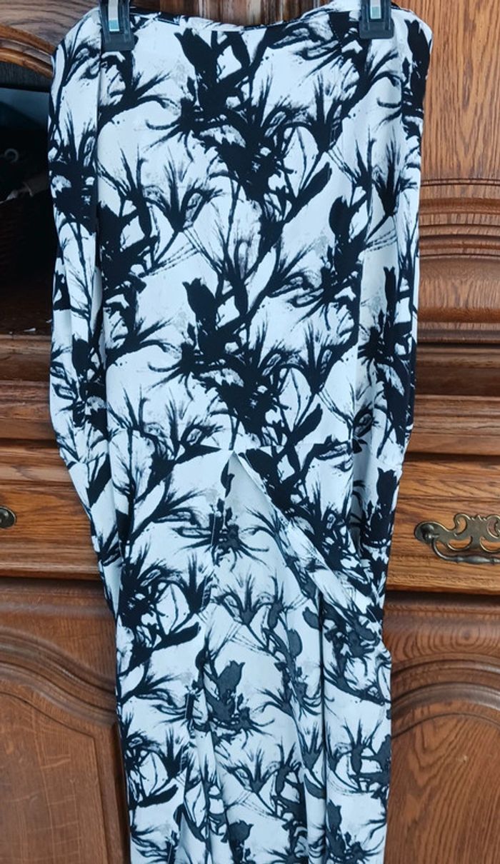 Robe 👗 longue fendue taille 38/m shein - photo numéro 3