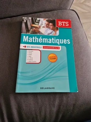 Livre "Bts mathématiques "