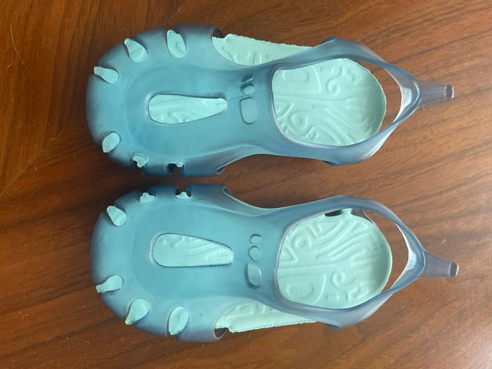 Chaussures de piscine