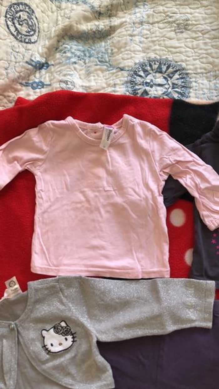 tee shirt hello kitty 6 m et bolero robe - photo numéro 3