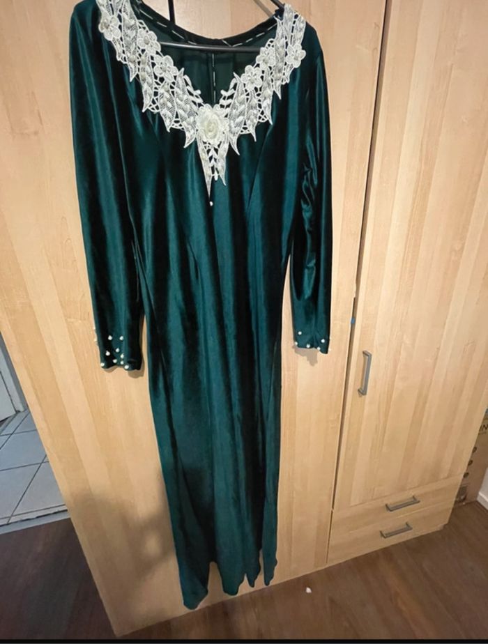 Robe - photo numéro 3