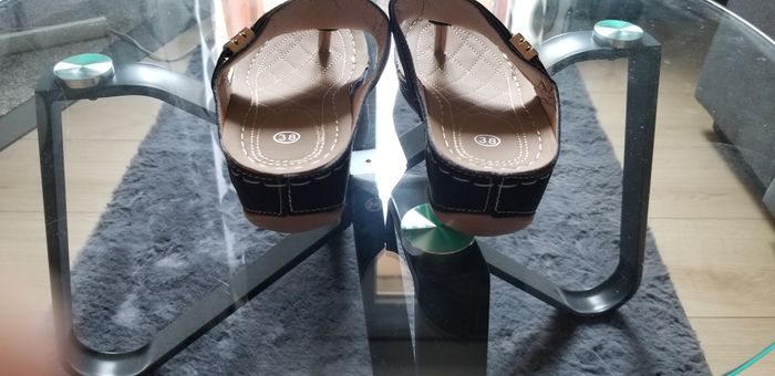 Sandales Compensées Etat Neuf - photo numéro 7