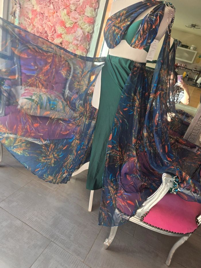 Tenue danse du ventre luxe taille L neuf avec étiquettes - photo numéro 5