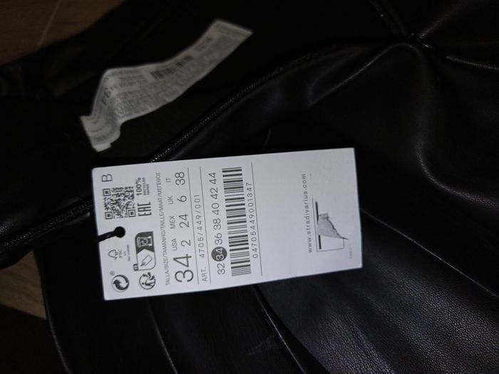 Jupe plissée noir 34 Stradivarius - photo numéro 2