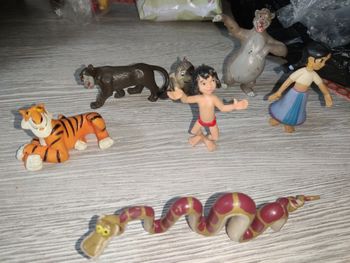Anciennes figurines livre de la jungle