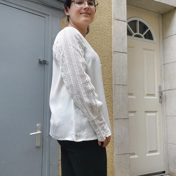 Jolie blouse blanche XL - photo numéro 3