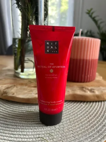 Rituals - crème pour le corps - the ritual of ayurveda
