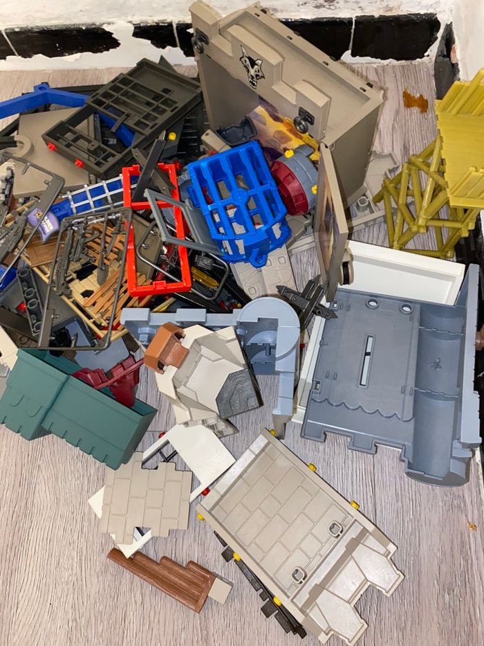 Gros lot playmobil + lego - photo numéro 4