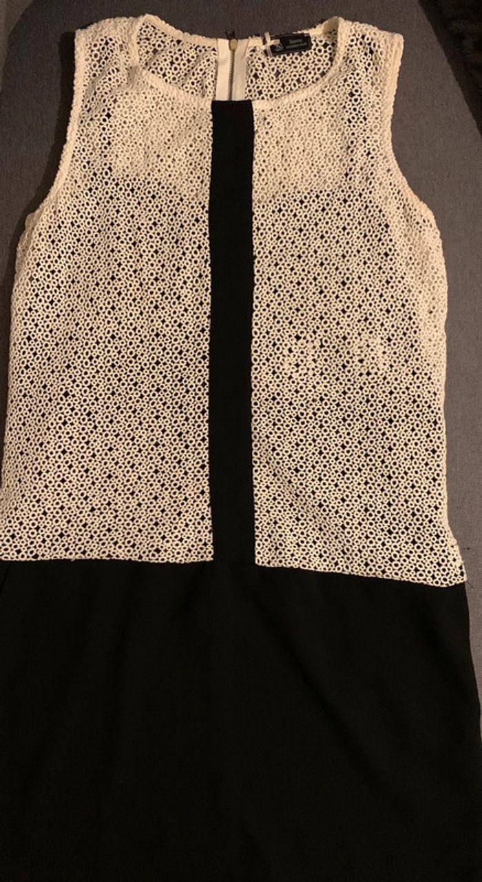 Robe dentelle de qualité