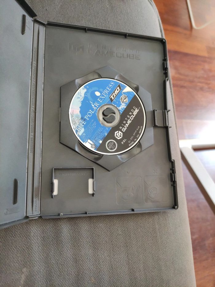 Le pôle express nintendo gamecube - photo numéro 2