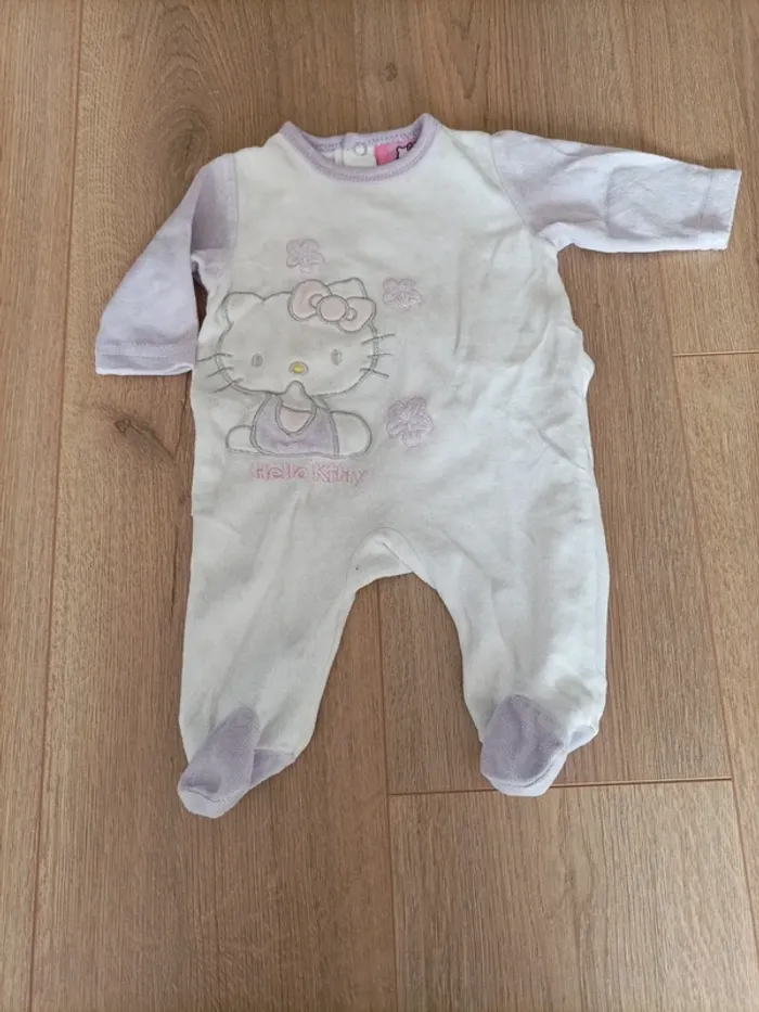 Pyjama Hello Kitty 0 mois - photo numéro 2