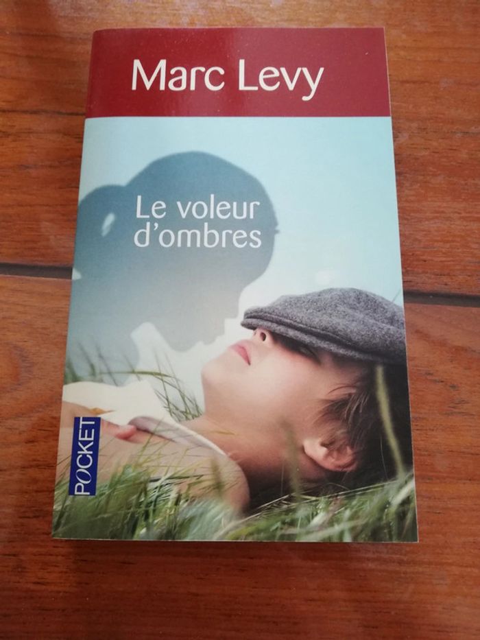 Livre "Le voleur d'ombres"