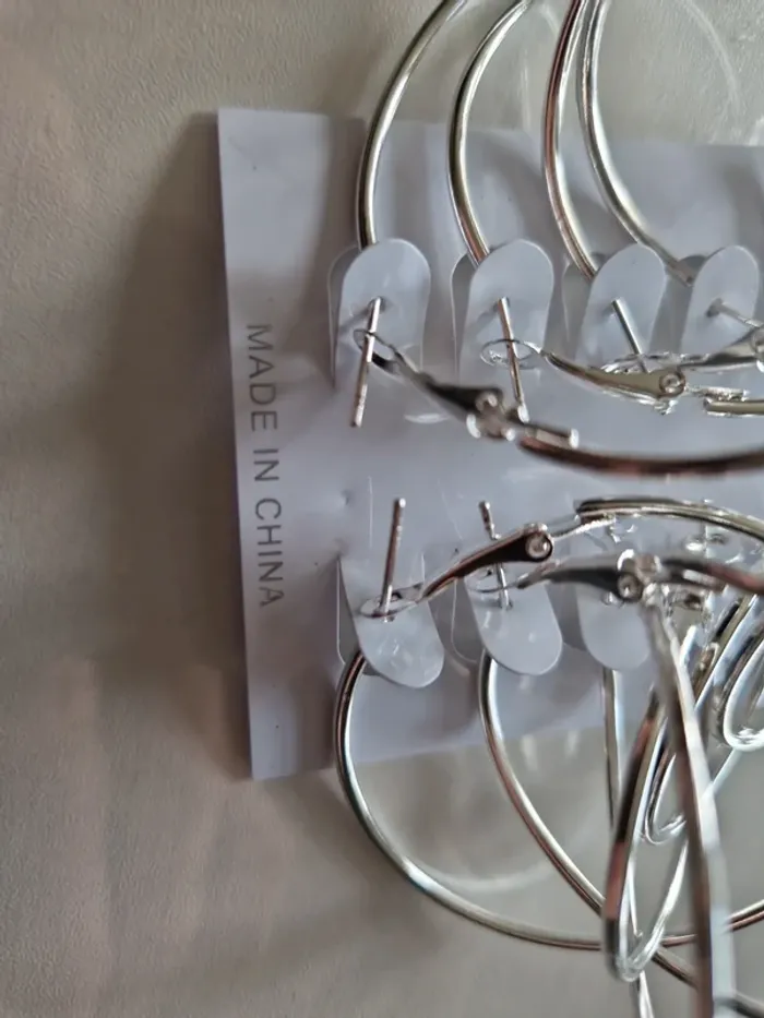 Boucles d'oreilles Créoles. - photo numéro 3