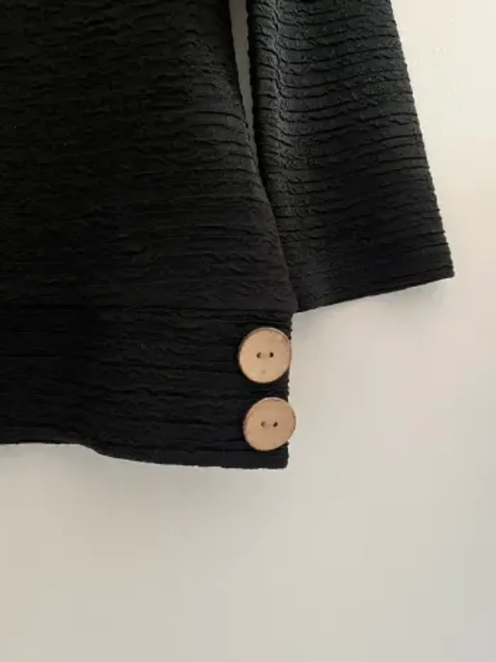 Haut noir avec manches 3/4 noir Amichi T36 - photo numéro 3