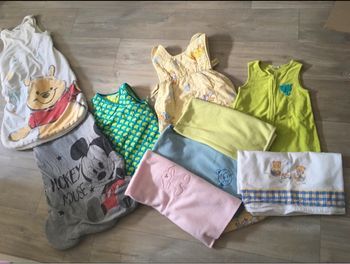 Lot de gigoteuses et couvertures