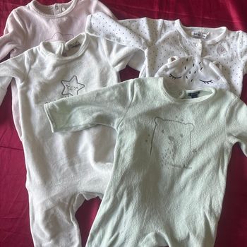 Pyjamas 1 pièce