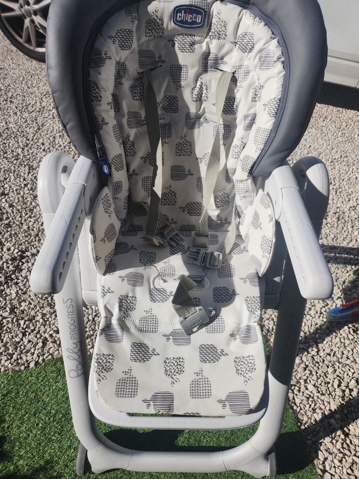 Chaise haute chicco 5 en 1 - photo numéro 5