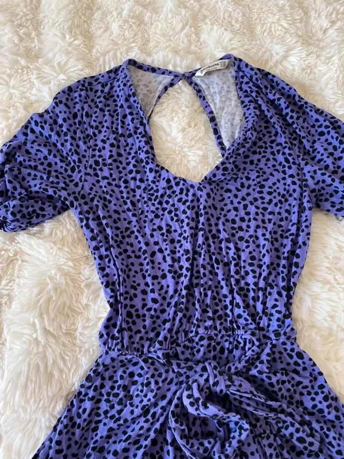 Jolie combi short violette et noire Stradivarius taille XS - photo numéro 3
