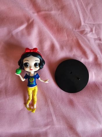 Figurine disney grand modèle blanche neige/ralph 2.0