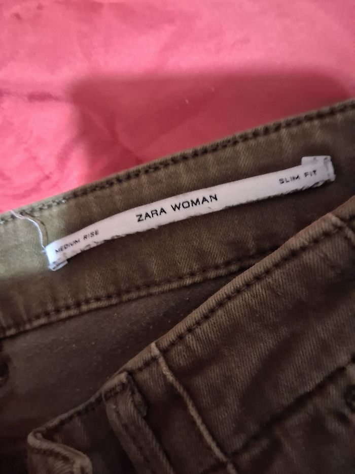 Jean vert kaki taille 36  de zara woman - photo numéro 2