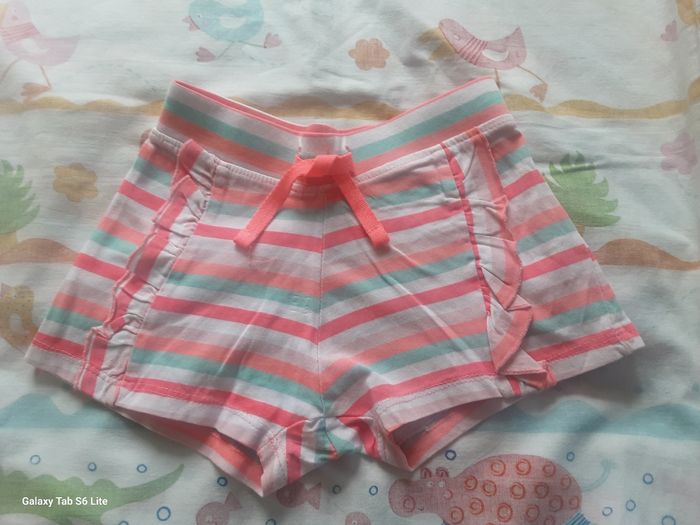 Shorts  9/12mois  bébé fille - photo numéro 3