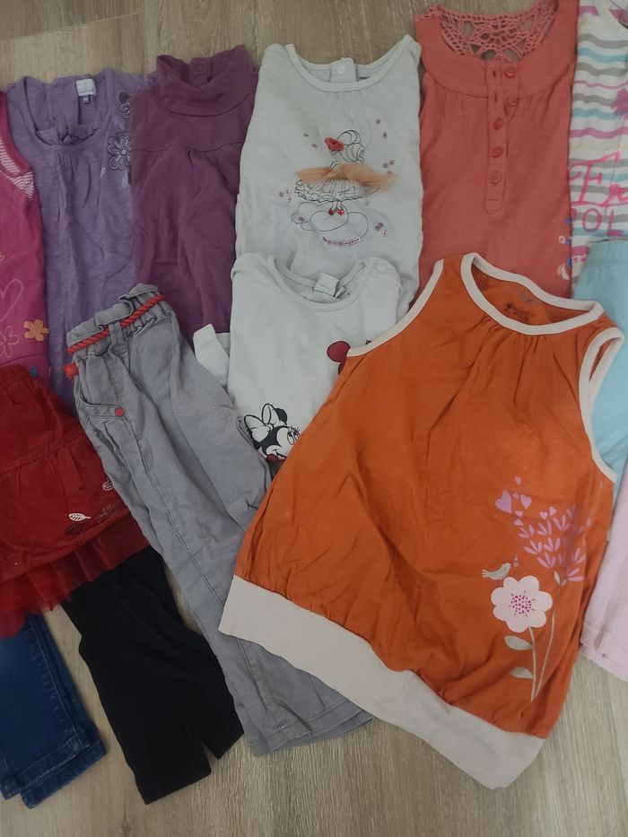 Lot vetement 23 mois 2 ans - photo numéro 3