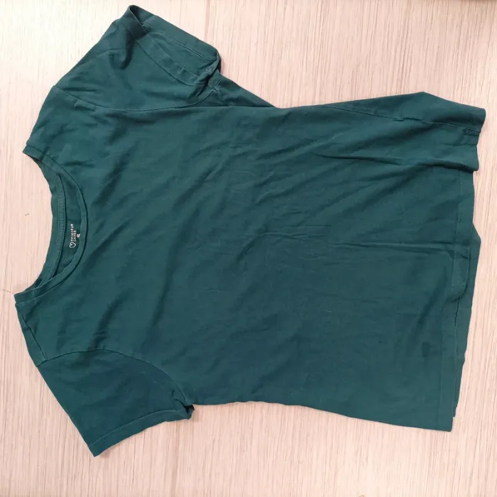 12 hauts Tshirt femme taille S Très bon état  LOT013 - photo numéro 11