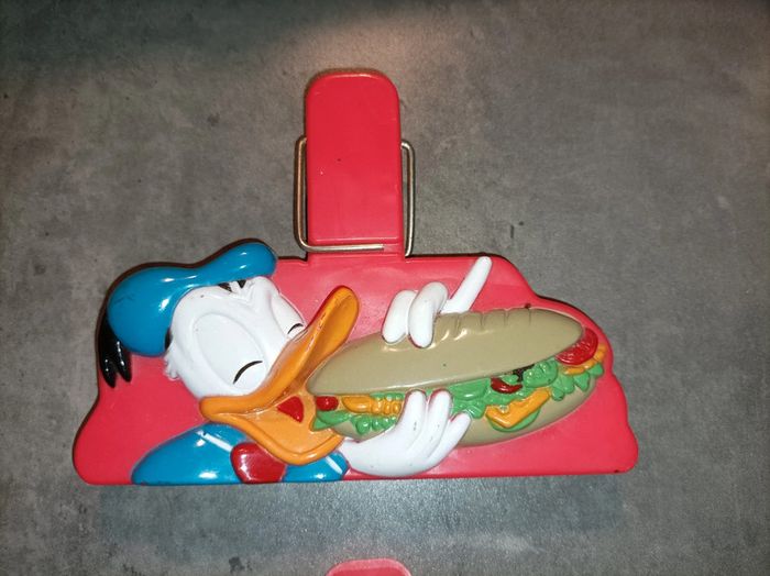 "Chef Mickey" Donald  et Minnie 90's ,pinces à sac vintage - photo numéro 2