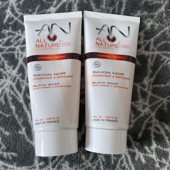 Lot de 2 Savons noir