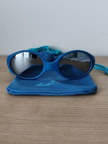 Lunettes de soleil Luc et Léa pour bébé (0-1 an) avec lanière et pochette