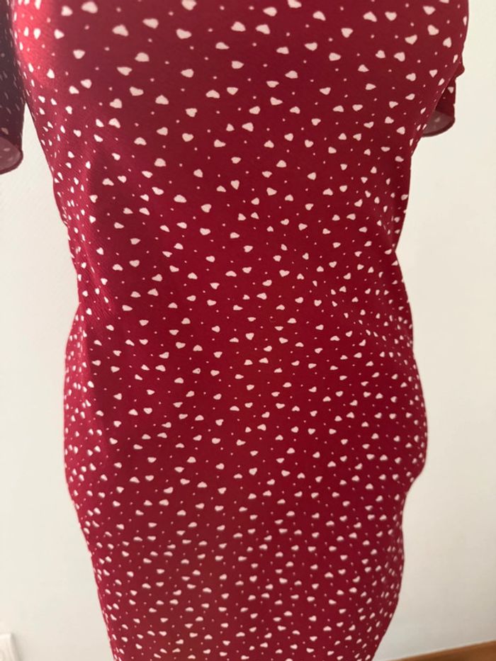 Robe épaule dénudé en très bon état taille M Shein - photo numéro 3